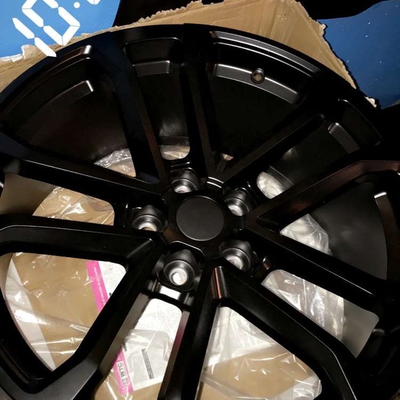 Camaro Rims - Picture 2 of 2